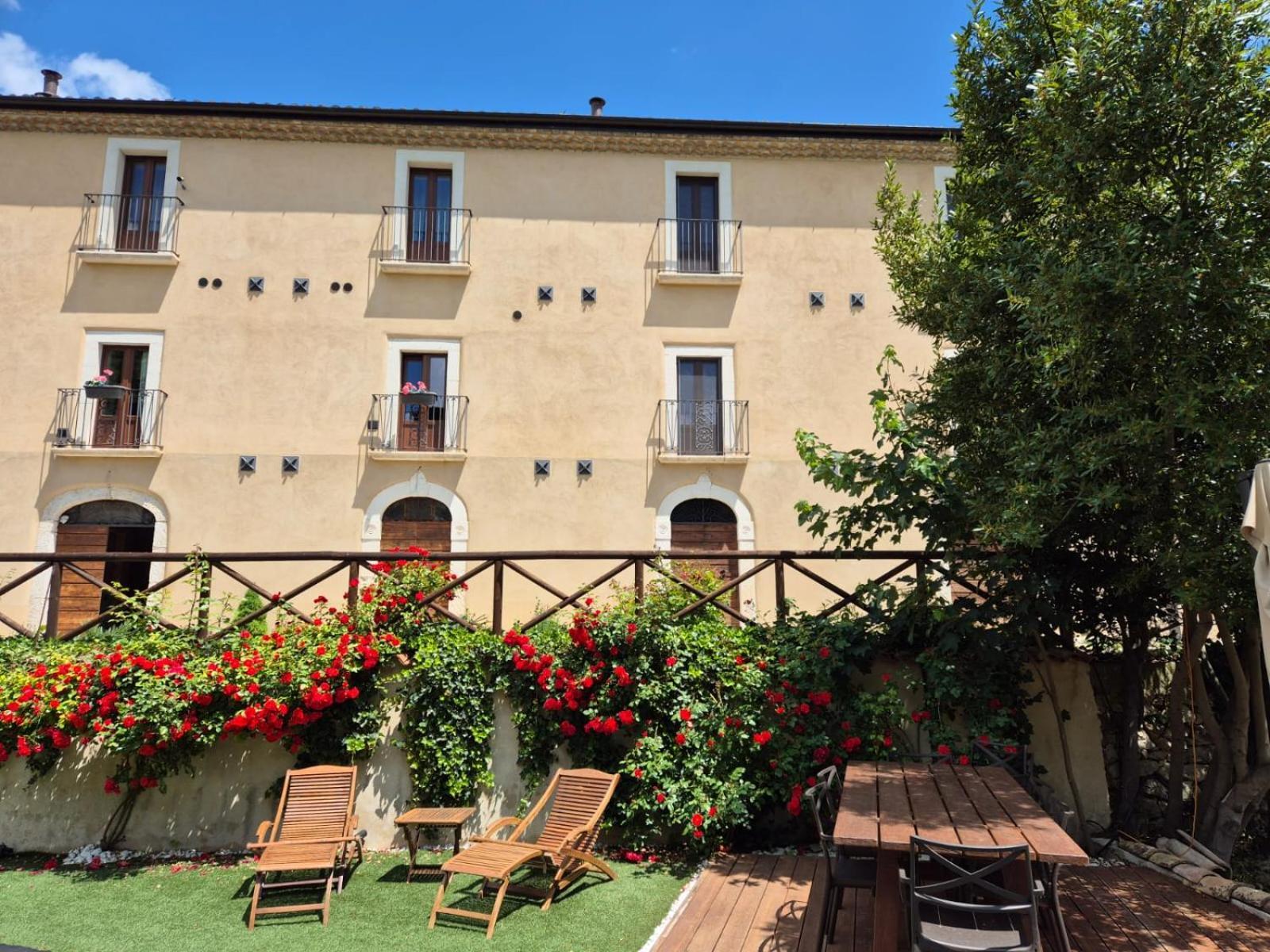 Dimora Dei Baldi - Rooms & Relax Fagnano Alto 外观 照片